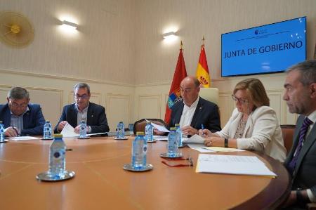 Imagen La Junta de Gobierno de la Diputación de Segovia ha aprobado tres nuevas jefaturas de funcionarios de carrera